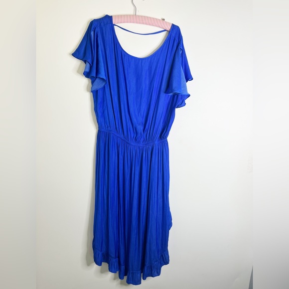 LOFT Dresses & Skirts - Loft Blue Midi Ruffle Dress